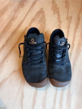 Women’s Merrell vaper glove 3 Black Sneakers with Brown Toe Caps Sz 8.5